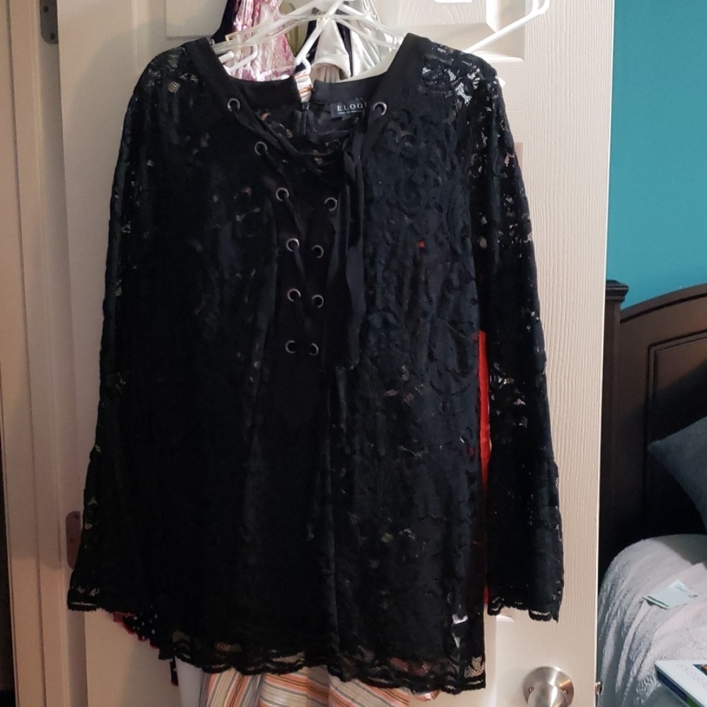 Cute blouse